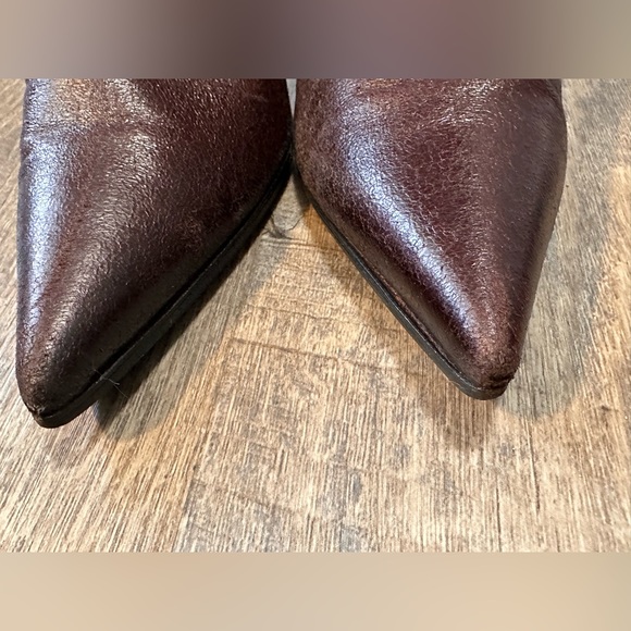 Casadei Suede & Leather Pointed Toe Pull-On Kitten Heel Ankle Boots - Size 7 - Picture 16 of 17